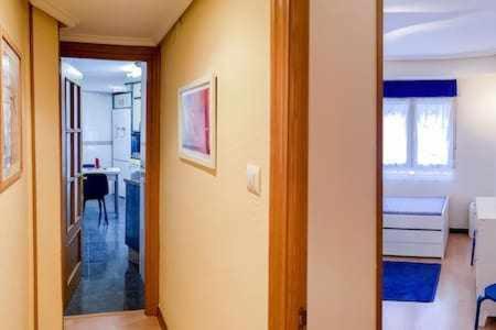Apartamento Familiar Vut3099As 기욘 외부 사진