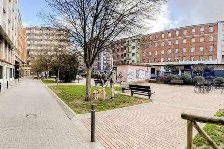 Apartamento Familiar Vut3099As 기욘 외부 사진