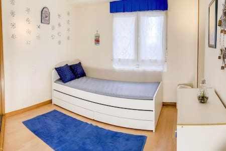 Apartamento Familiar Vut3099As 기욘 외부 사진